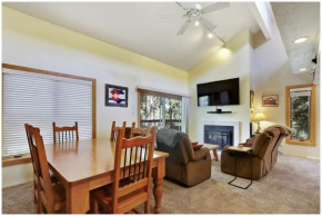 Lances West 2BDR and Loft Very Walkable Breckenridge